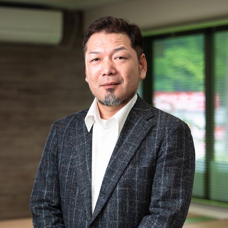 岡田 朋
